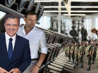 Γιώργιος Αυτιάς και Στέφανος Κασσελάκης διασταυρώνουν τα ξίφη τους με φόντο το γuμναστήριο και τον στρατό