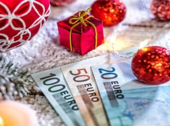Πότε μπαίνει στους λογαριασμούς το δώρο Χριστουγέννων για το 2023-Ποιοι δικαιούνται δώρο Χριστουγέννων