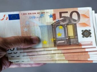 Δώρο Χριστουγέννων και επίδομα ανεργίας: Πότε θα δοθούν τα χρήματα στους δικαιούχους