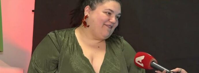 Αφροδίτη Γεροκωνσταντή: «Με κοιτάζω στον καθρέφτη και λέω «φτου σου κουκλάρα μου», δεν έχει σχέση αν είμαι 150 κιλά»