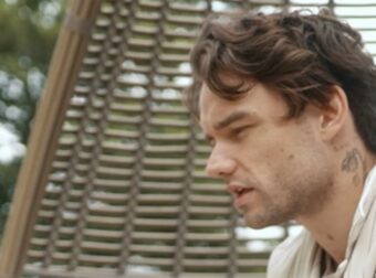 Λίαμ Πέιν: Ανατροπή στην υπόθεση – Έτρεχε να γλιτώσει όταν έπεσε από το μπαλκόνι