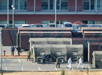 «Μου έδωσαν μισό άνθρωπο, δεν έχει αναπνοή»: Νέα καταγγελία «καίει» το 424 Στρατιωτικό Νοσοκομείο