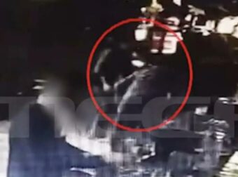 Μαρούσι: 15χρονος μπαίνει μαχαιρωμένος σε κατάστημα και ζητά βοήθεια – Τον χτύπησε ομάδα ανηλίκων