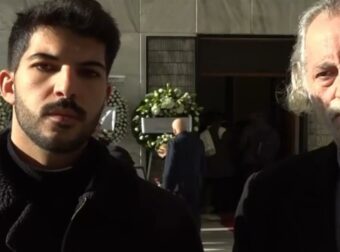 Κηδεία Δημήτρη Ήμελλου: «Είχαμε δώσει ραντεβού…» – Ρίγη συγκίνησης με τα λόγια του Μιχάλη Αεράκη