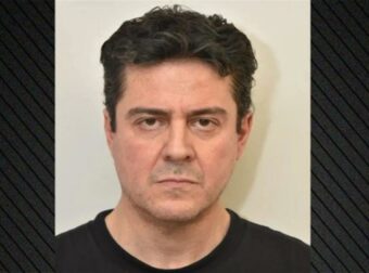 Γιάφκα στο Παγκράτι: Στο «φως» τα στοιχεία του 49χρονου φιλολόγου που συνελήφθη