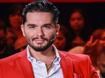 Συγκίνησε ο Χρήστος Μάστορας κατά τη διάρκεια συναυλίας του: «Ο πατέρας μου ήταν Έλληνας στα ξένα και στην Ελλάδα ξένος»