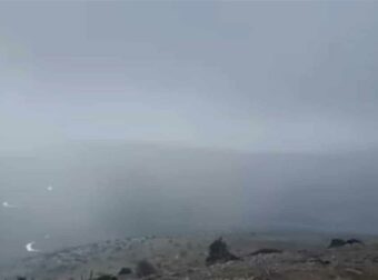 Τα Χριστούγεννα πλησιάζουν και η Πάρνηθα «ντύθηκε στα λευκά» – Δείτε βίντεο