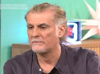 Φίλιππος Πλιάτσικας για Πυξ Λαξ: «Οι πρώτοι δύο δίσκοι πήγαν άπατοι, στα live μας ερχόντουσαν 1-2 άτομα»