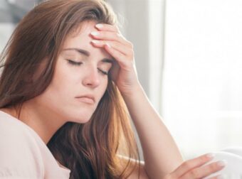 Εργαζόμενη μητέρα τριών παιδιών, ένιωθε συνέχεια εξαντλημένη, νόμιζε ότι κουραζόταν όμως στην πραγματικότητα υπέφερε από κάτι…