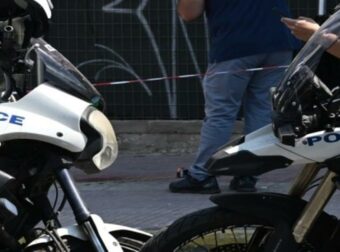 Φόβος και Θλίψη στην Καρδίτσα: Έφηβος 16 ετών χάνει τη ζωή του από κυνηγετικό όπλο εντός της οικίας του.