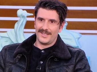 Γιώργος Γεροντιδάκης: «Δεν θεωρώ ότι είμαι όμορφος, ίσως είμαι αρρενωπός, αλλά μέχρι εκεί»