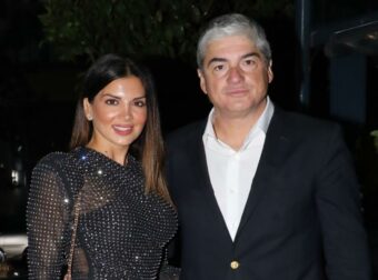 Σταματίνα Τσιμτσιλή – Θέμης Σοφός: Η Κυριακάτικη εξόρμηση με τα παιδιά τους στα χιόνια