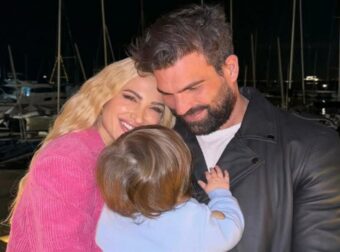 Ιωάννα Τούνη: Η αντίδραση του Πάρη όταν του είπε πως γιορτάζει – Ο Δημήτρης Αλεξάνδρου τον κούρεψε