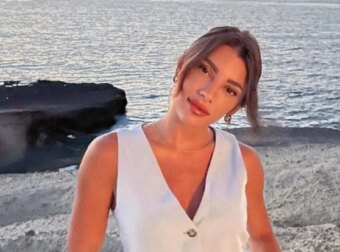 Μαριαλένα Ρουμελιώτη: Οι δηλώσεις της για τον γάμο με τον Σάκη Κατσούλη και οι ευχές της για την εορτή του.