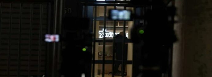 Έφοδος της ΕΛΑΣ στα γραφεία της εταιρείας σεκιούριτι που δημοσιοποίησε τα νέα βίντεο για τα Τέμπη (Φωτογραφίες)