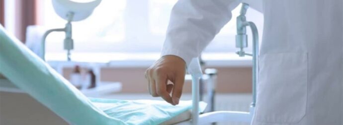 Σοκάρει θύμα του γιατρού στη Ρόδο: «Έχω να πάω σε γυναικολόγο από το 2016 – Με βίασε την ώρα της εξέτασης»