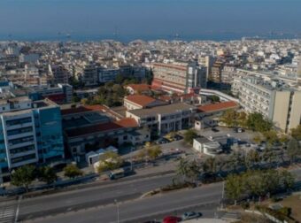 Ντροπή: Δημοσιογράφοι μπήκαν με τα κινητά τους στο δωμάτιο του 37χρονου λήπτη των νεφρών του 3χρονου Άγγελου!