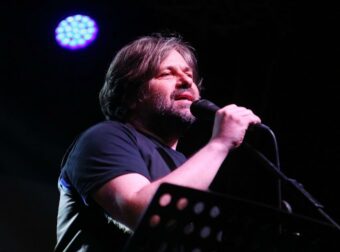 Μάνος Πυροβολάκης: «Το πατρικό μου ένστικτο μου βγήκε όταν έχασα τον πατέρα μου…»