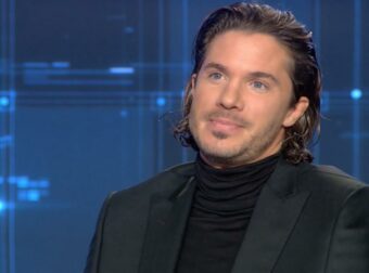 Συγκινεί ο Νίκος Οικονομόπουλος: «Η Μεγάλη Πέμπτη με συγκλονίζει κάθε φορά, γιατί…»
