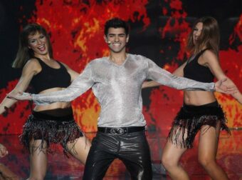Άλλος άνθρωπος ο Σαρμπέλ από τη Eurovision 2007: Πώς είναι σήμερα και τι κάνει 18 χρόνια μετά