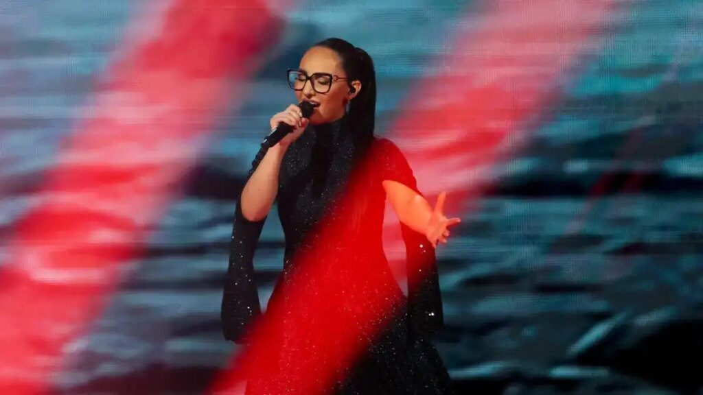 Eurovision 2025: «Έπος, ανατριχιάσαμε» – Αποθέωση στο X για την εμφάνιση της Κλαυδίας