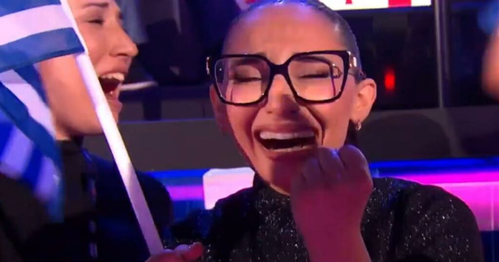 Eurovision 2025: Φινάλε γκραν γκινιόλ με την Klavdia – Πέρασε στον τελικό με την «Αστερομάτα»