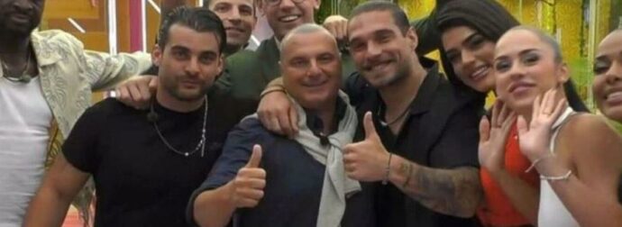 Big Brother: Αποχώρησε ο Δημήτρης Μπίζιος μέσα σε αποθέωση από τους συμπαίκτες του – «Αν ήμουν νεότερος, θα περνούσα πιο καλά»