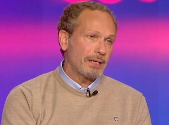 Βασίλης Κούκουρας: «Δεν μπορώ να φτύσω το “Κωνσταντίνου & Ελένης”, όμως οι δυνατότητές μου είναι πιο μπροστά»