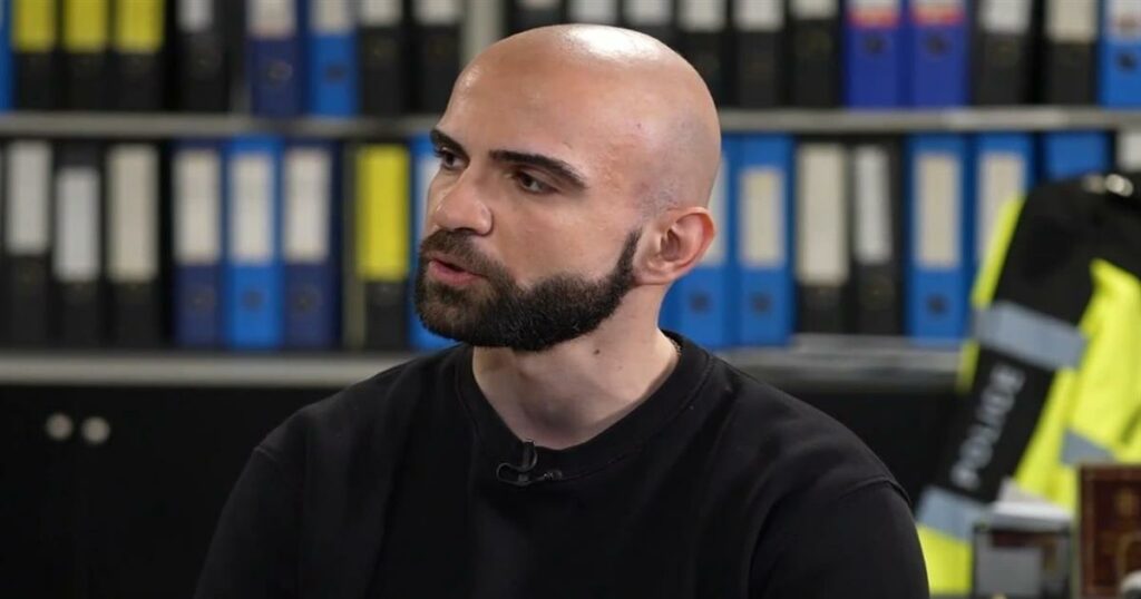 Χρήστος Μάστορας – Ο αστυνομικός που τον σταμάτησε για αλκοτέστ αποκαλύπτει: «Αν δεν έκανα στην άκρη, θα με είχε χτυπήσει»