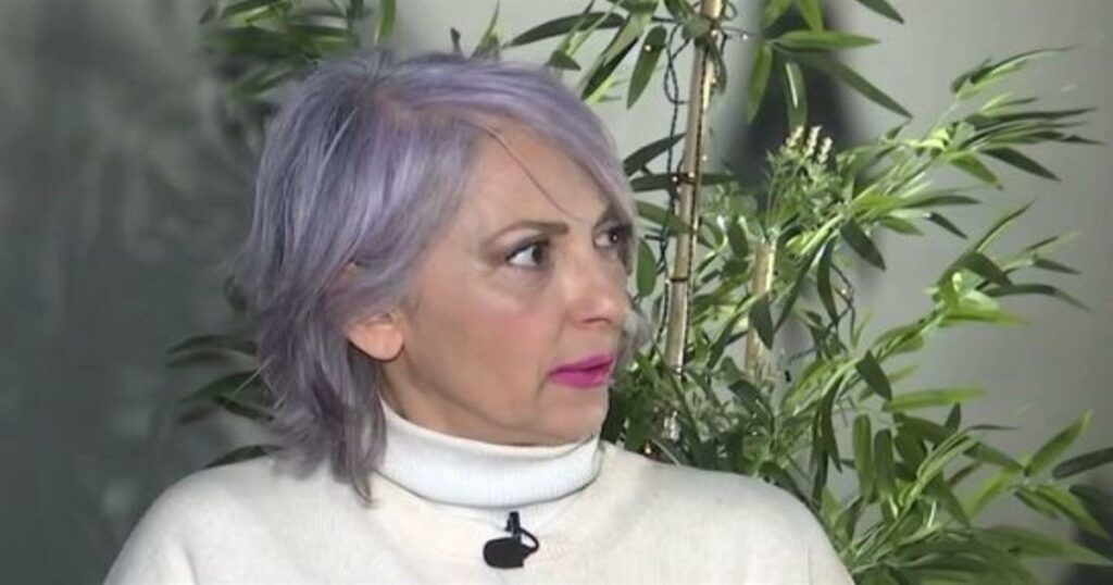 Ματθίλδη Μαγγίρα: Το συγκλονιστικό όνειρο με τη μητέρα της – «Με κοίταξε πολύ έντονα και…»