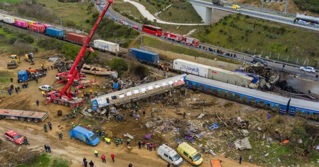 Το πόρισμα Καρώνη, η… ασφάλεια των τρένων της Siemens και οι «σeξι Αγιοβασιλίτσες»