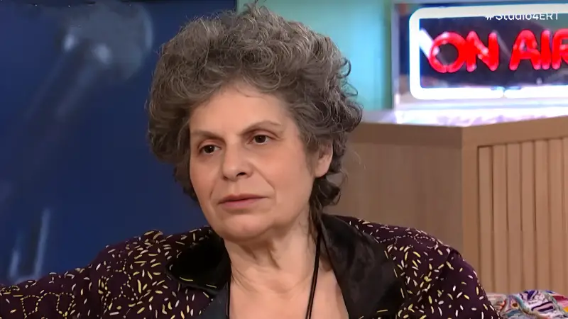 Μαργαρίτα Θεοδωράκη: «Πικράθηκα από την διαθήκη του πατέρα μου – Δεν μου είχε εμπιστοσύνη»