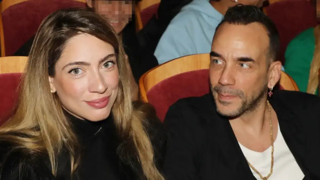 Πάνος Μουζουράκης: Έγινε μπαμπάς για δεύτερη φορά – Γέννησε η Μαριλού Κόζαρη