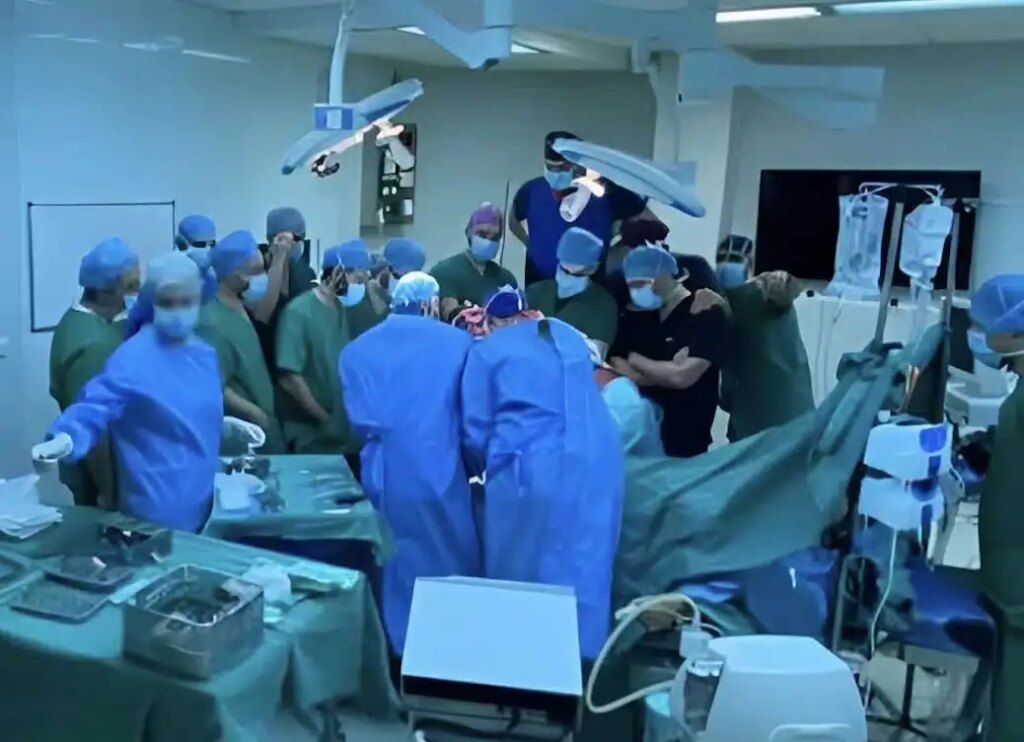 Σοκ σε κεντρικό Νοσοκομείο: 12 εργαζόμενοι έπαθαν εγκαύματα μέσα στο χειρουργείο από ακτινοβολία UV