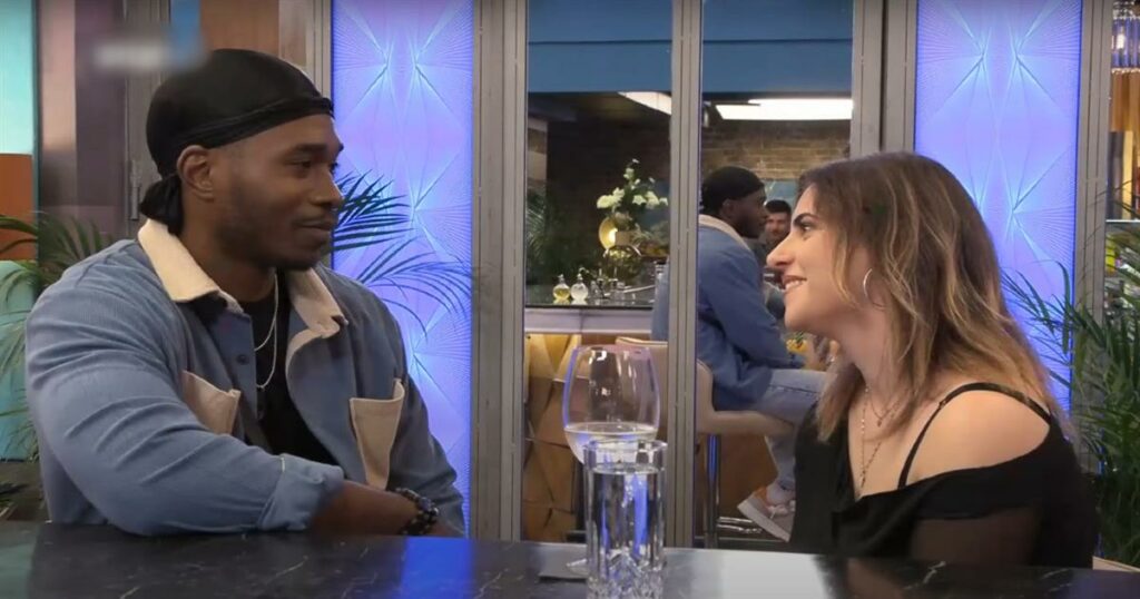 First Dates: «Μου βρήκανε μαυρούλη, δεν το πιστεύω!» – Η Θάλεια ενθουσιάστηκε με τον Σεραφείμ