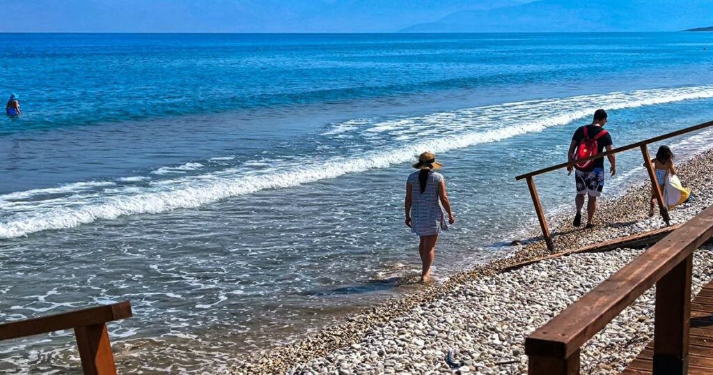 Καιρός: Προ των πυλών ο καύσωνας – «Λάβα» τεσσάρων ημερών βλέπει ο Κώστας Λαγουβάρδος