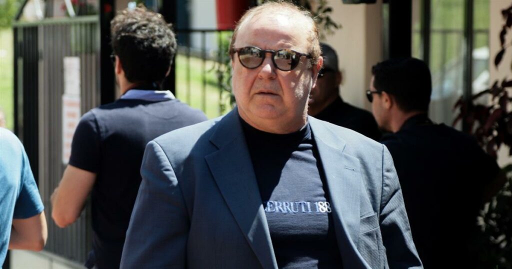 Δίκη Φιλιππίδη: Συγκλονίζει ο Παύλος Χαϊκάλης με τη κατάθεσή του – «Το θέατρο είναι ένα μεγάλο κρεβάτι»
