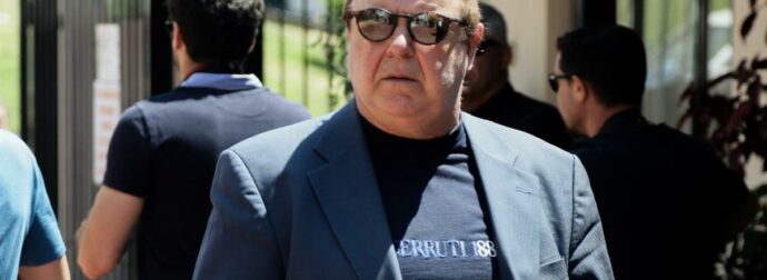 Δίκη Φιλιππίδη: Συγκλονίζει ο Παύλος Χαϊκάλης με τη κατάθεσή του – «Το θέατρο είναι ένα μεγάλο κρεβάτι»