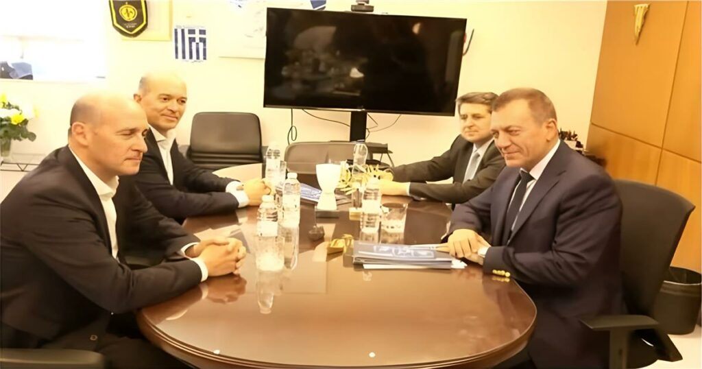 Αγγελόπουλοι: «Υπάρχει το φως και το σκοτάδι, δεν δεχόμαστε την εξομοίωση με τον Γιαννακόπουλο»