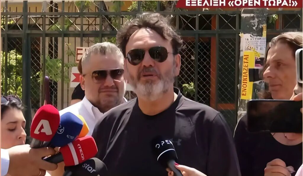 Ελεύθερος ο Στάθης Αγγελόπουλος: «Η πρώην σύζυγός μου χτύπησε σε ντουλάπι»