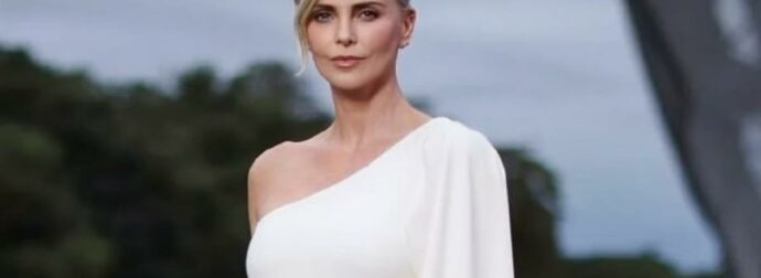 Charlize Theron: «Κοιμήθηκα με έναν 26χρονο και ήταν απίστευτο»