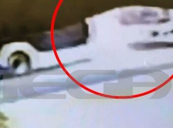 Βούλα: Bίντεο ντοκουμέντο από τη σύγκρουση των δύο λεωφορείων – Αδιαθεσία της οδηγού το πιο πιθανό αίτιο