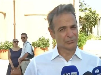 Στα Χανιά για τον Δεκαπενταύγουστο ο Κυριάκος Μητσοτάκης: «Οι Έλληνες παίρνουμε δύναμη από την Παναγία μας»