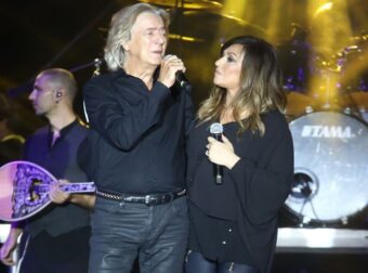 Κώστας Τουρνάς: «Έγινα για 3 ώρες Καίτη Γαρμπή για να της γράψω 6 τραγούδια»