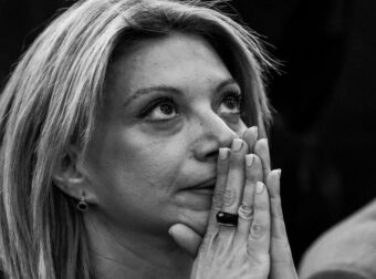 Μαρία Καρυστιανού: «Ένα χρόνο μετά το δυστύχημα, μου παρουσιάστηκε η Μάρθη με φτερά σαν άγγελος»