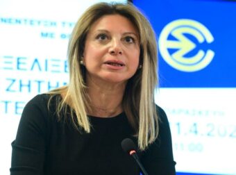 Καρυστιανού για αμβλώσεις: «Η απάντηση διαστρεβλώθηκε σκοπίμως από όσους βρίσκονται σε διατεταγμένη υπηρεσία αποδόμησης μου»