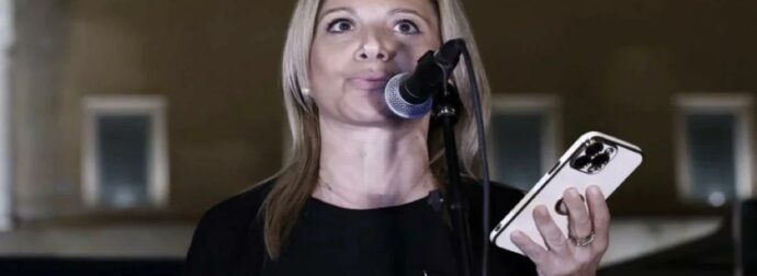 Χαμός με την αποκάλυψη για τη Μαρία Καρυστιανού και τη… Δραχμή!