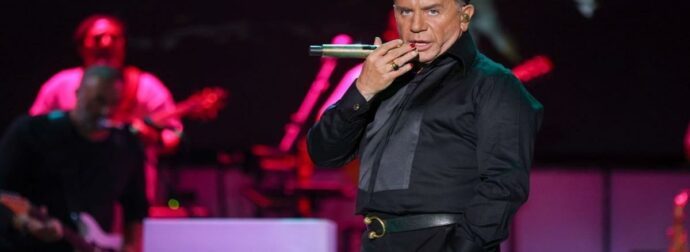 Μόλις μαθεύτnκε: Ποιος τηλεφώνησε ως Μαζωνάκης στον τηλεμαραθώνιο του ΑΝΤ1