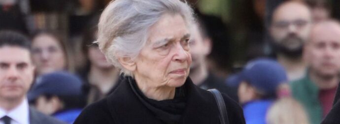 Πριγκίπισσα Ειρήνη: Σε λαϊκό προσκύνημα η σορός της (Φωτογραφίες)