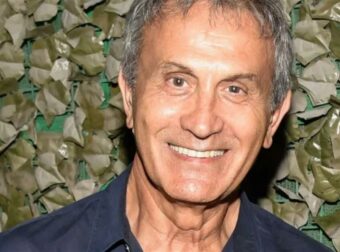 Θpήvoς για τον Γιώργο Νταλάρα